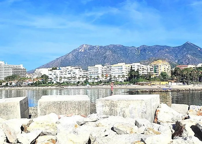 Marbella Suite 公寓 马尔韦利亚