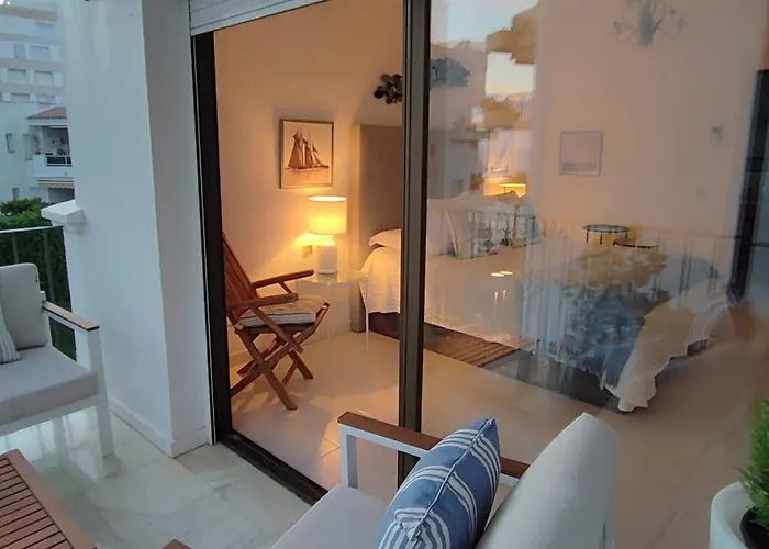 Marbella Suite 公寓 *